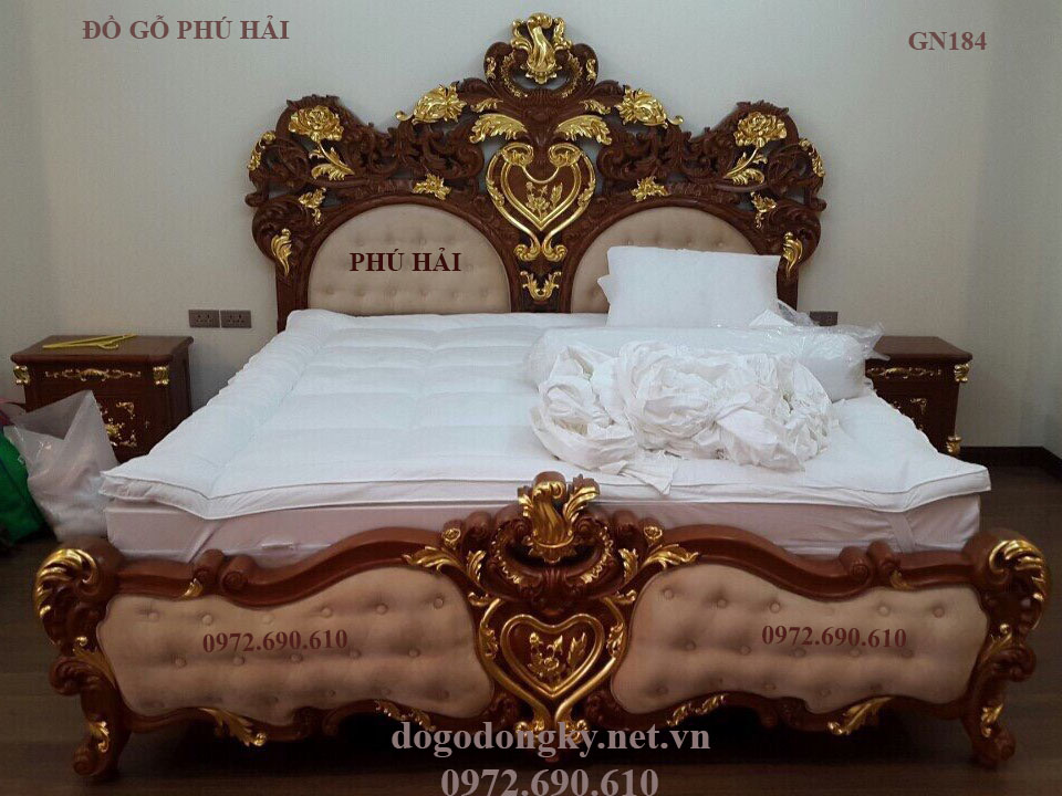 Bộ Giường Cô Dâu Dát Vàng | Giường Cưới Nữ Hoàng Siêu Sang Trọng GN184